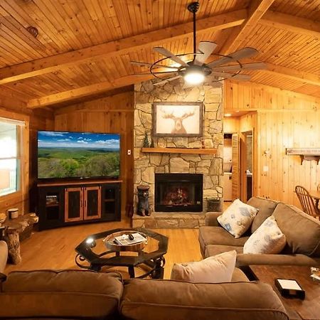 Cozy 'Grey Fox' Cabin Between Boone & Blowing Rock Kültér fotó