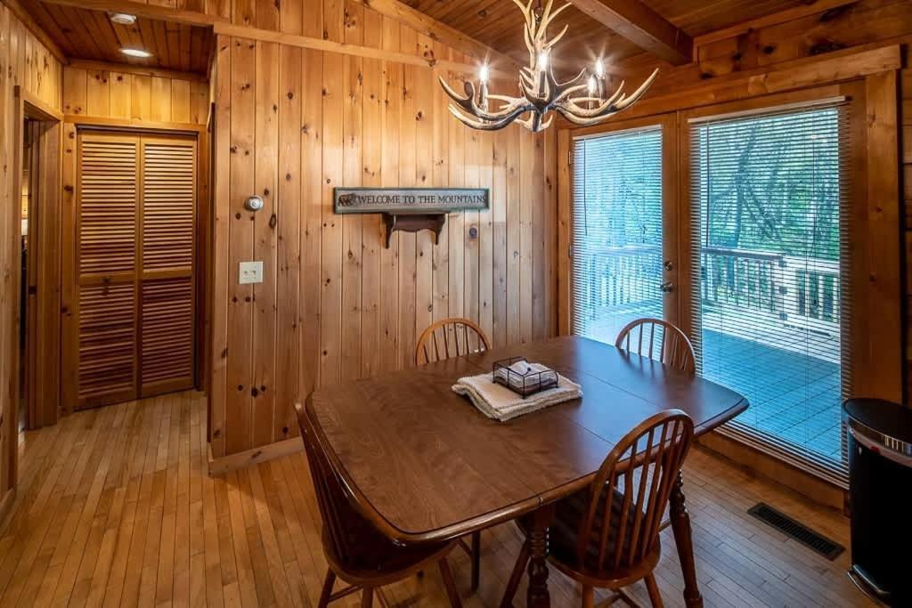 Cozy 'Grey Fox' Cabin Between Boone & Blowing Rock Kültér fotó